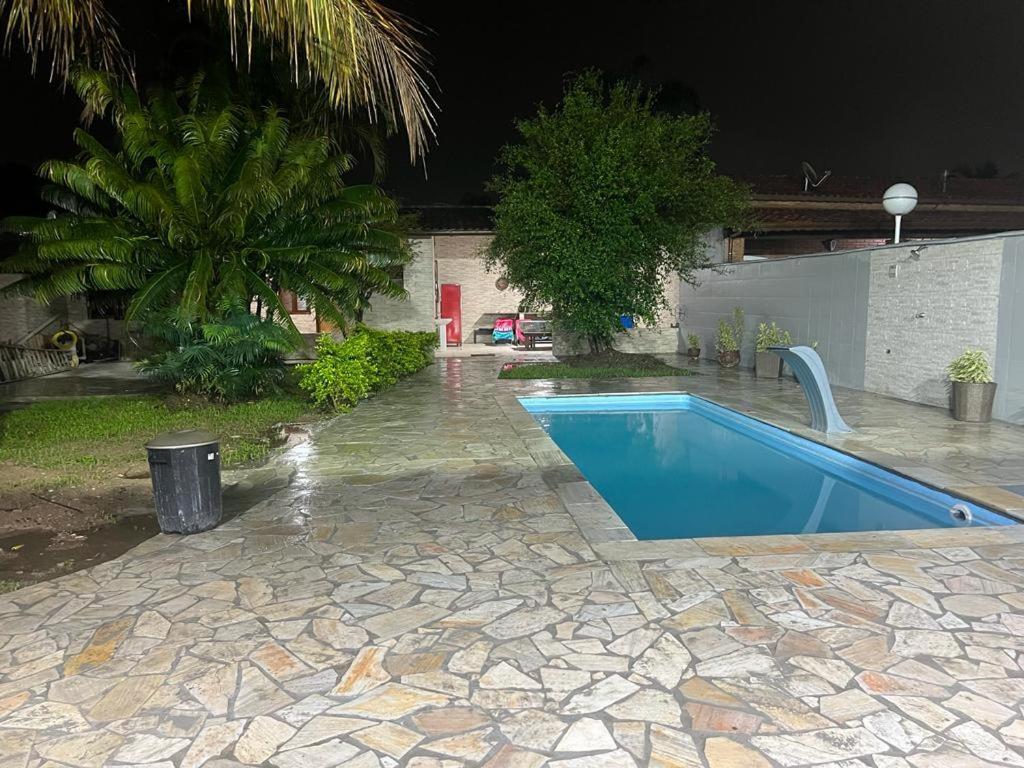 Casa Para Alugar Em Bertioga - Piscina, Wifi E Churrasqueira Exterior foto