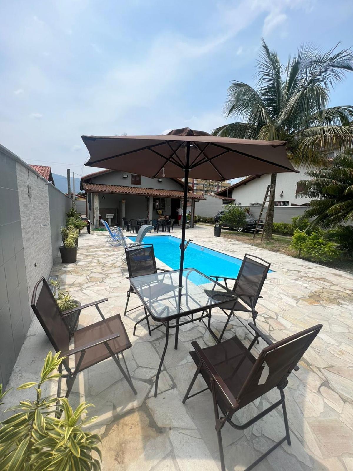 Villa Casa Para Alugar Em Bertioga - Piscina, Wifi E Churrasqueira Exterior foto